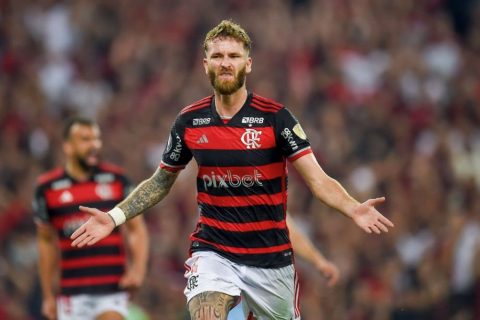 Flamengo avança às quartas da Libertadores após derrota contra o Bolívar