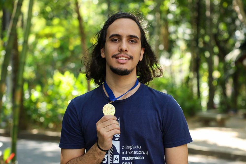 Brasil ganha 19 medalhas em competição internacional de matemática Brasil ganha 19 medalhas em competição internacional de matemática