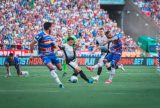 Fortaleza supera Corinthians e assume liderança do Brasileirão