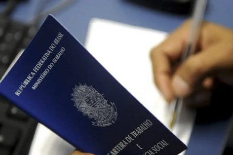 Escala 6x1: PEC já possui mais de 130 assinaturas