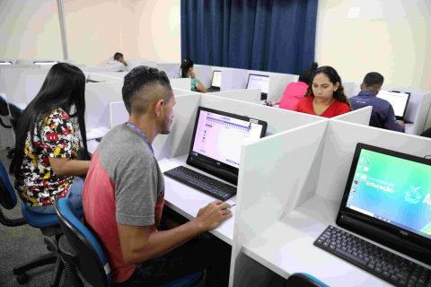 Seduc abre inscrições para 3ª mobilização de 2024 do Provão Eletrônico da EJA em Manaus