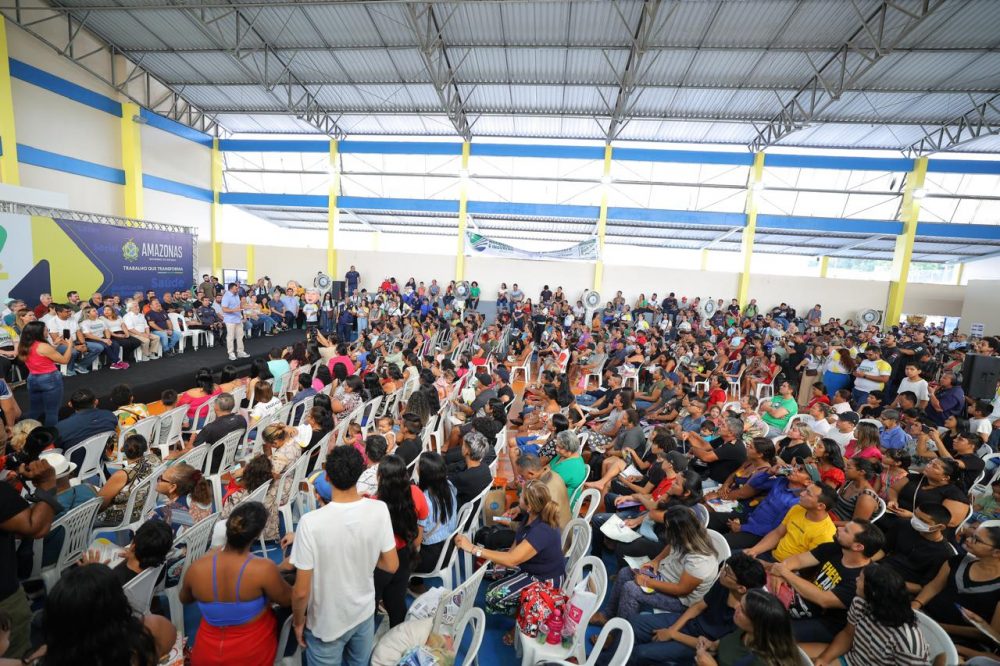 Wilson Lima acompanha 13ª edição do Governo Presente com serviços ofertados pela Carreta da Saúde em Manaus Wilson Lima acompanha 13ª edição do Governo Presente com serviços ofertados pela Carreta da Saúde em Manaus