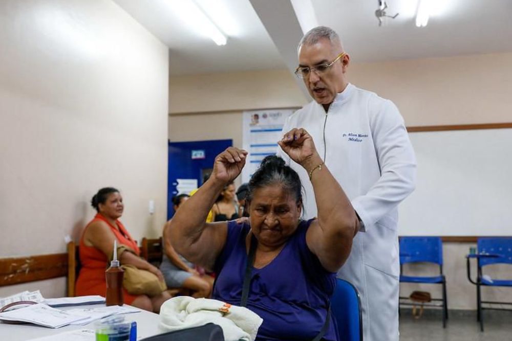 Nova edição do 'Governo Presente' realiza mais de 7,7 mil atendimentos à população da Zona Leste de Manaus Nova edição do 'Governo Presente' realiza mais de 7,7 mil atendimentos à população da Zona Leste de Manaus