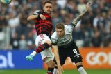 Corinthians vence Flamengo por 2x1 e deixa a Zona de rebaixamento do Brasileirão