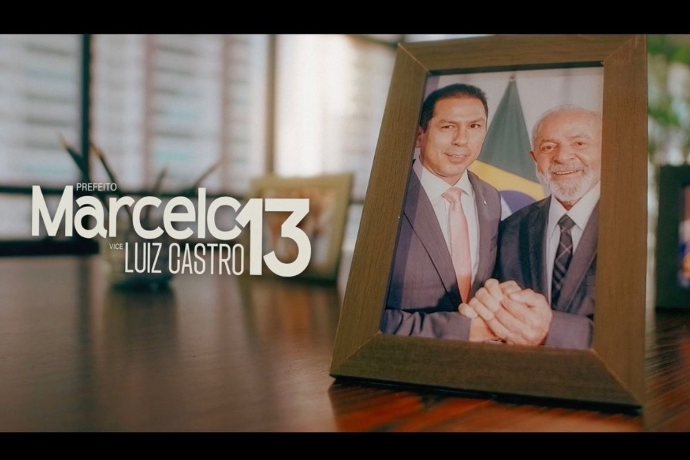 Em programa eleitoral, Lula diz que Marcelo Ramos colocar&aacute; Manaus no rumo certo
