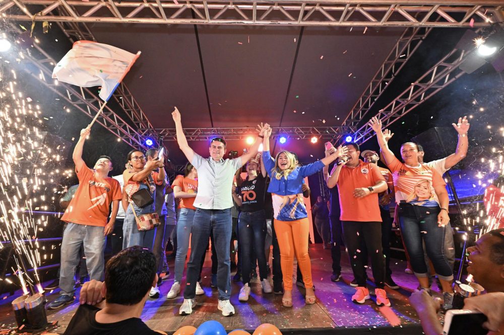 David Almeida participa do lan&ccedil;amento de candidatura de Cris Paiva e destaca trabalho volunt&aacute;rio de candidato
