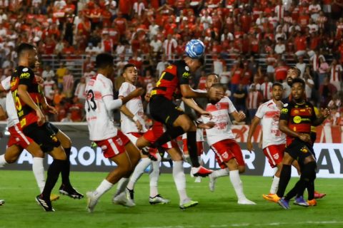 Em situações opostas na Série B, CRB e Sport medem forças no estádio Rei Pelé nesta quarta (11)
