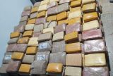 Polícia apreende lancha com 362 kg de drogas interior do AM