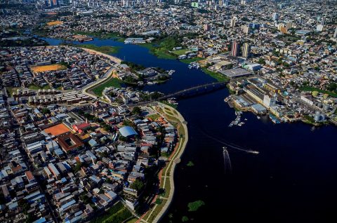 Novos alvarás de construção somam quase 600 mil metros quadrados até agosto em Manaus