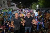 “Vamos trabalhar duro para diminuir o lixo dos igarapés”, diz Roberto Cidade durante caminhada no bairro Novo Israel