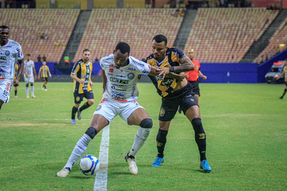 S&eacute;rie B: Amazonas FC supera Oper&aacute;rio (PR) com gol nos acr&eacute;scimos e alcan&ccedil;a sete jogos de invencibilidade