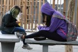 Pesquisa revela falta de apoio a adolescentes nas redes sociais
