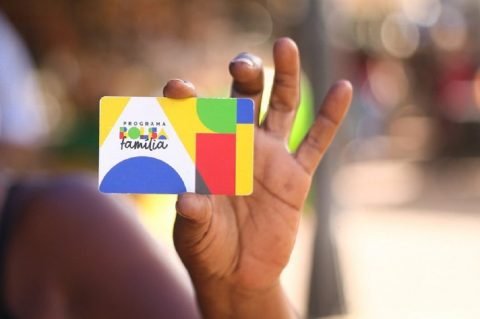Caixa paga Bolsa Família a beneficiários com NIS de final 3