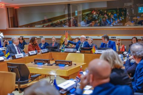 Lideranças internacionais defendem ação conjunta contra fake news e ódio nas redes