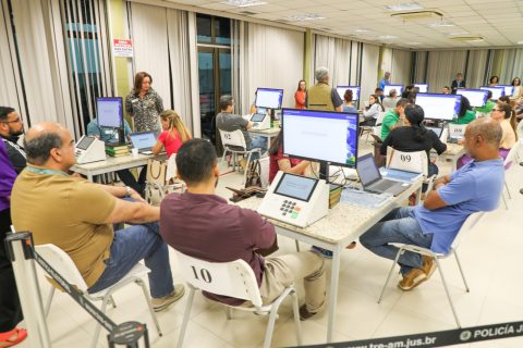 TRE-AM realizará auditoria das urnas no dia das eleições