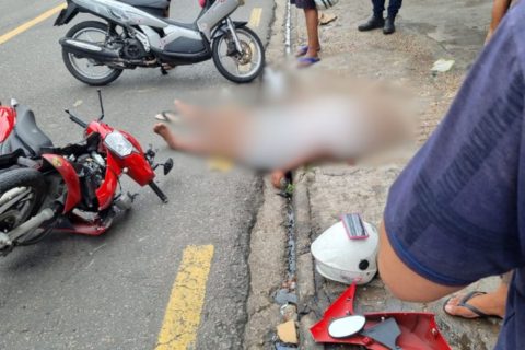 Idosa é atropelada por motociclista no bairro Compensa