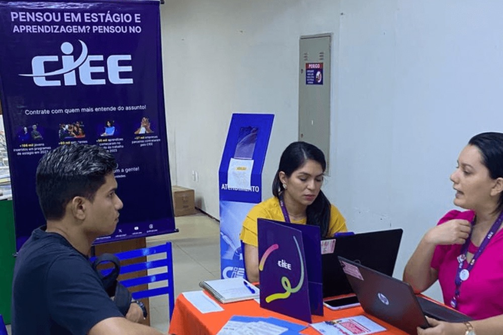 Fametro e CIEE promovem ação para inserção de alunos no mercado de trabalho Fametro e CIEE promovem ação para inserção de alunos no mercado de trabalho