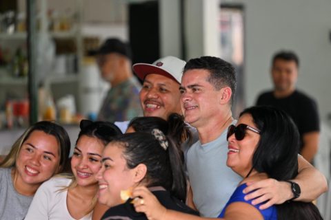 David Almeida intensifica o corpo a corpo, faltando sete dias para a eleição