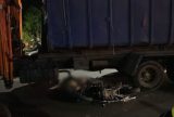Universitária perde controle da moto e morre ao ser atropelada por caminhão no bairro Distrito Industrial II