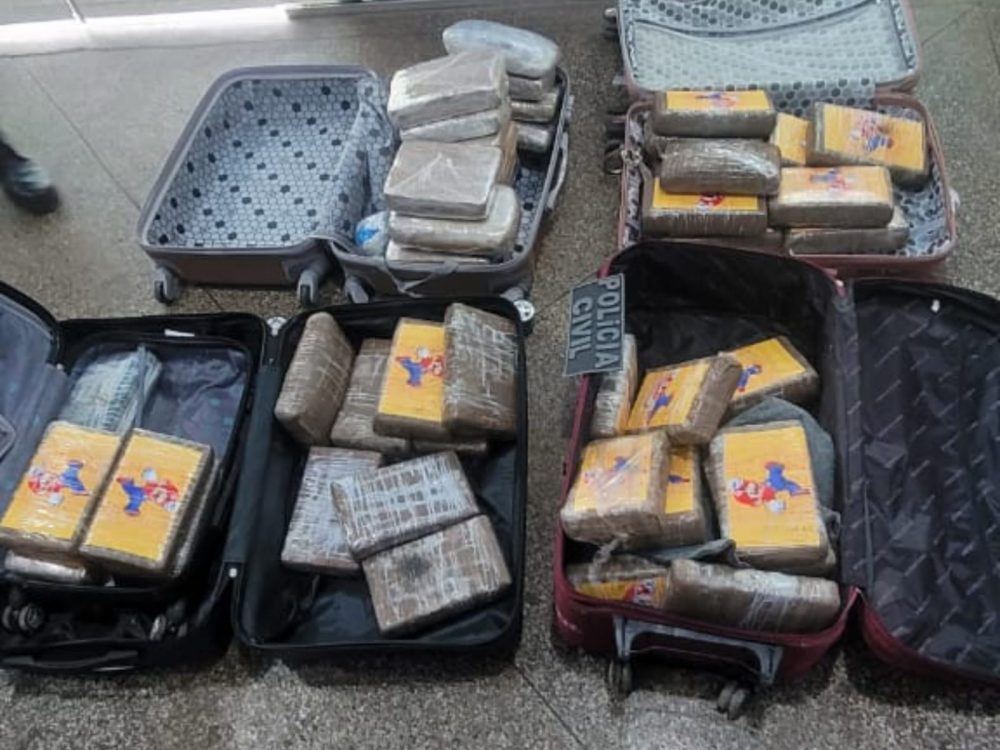 Fiscaliza&ccedil;&atilde;o apreende mais de 50kg de drogas no porto de Mara&atilde;