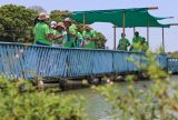 Pé na Estrada: Idosos celebram novo projeto do Governo do Amazonas que proporciona atividades de bem-estar na zona rural