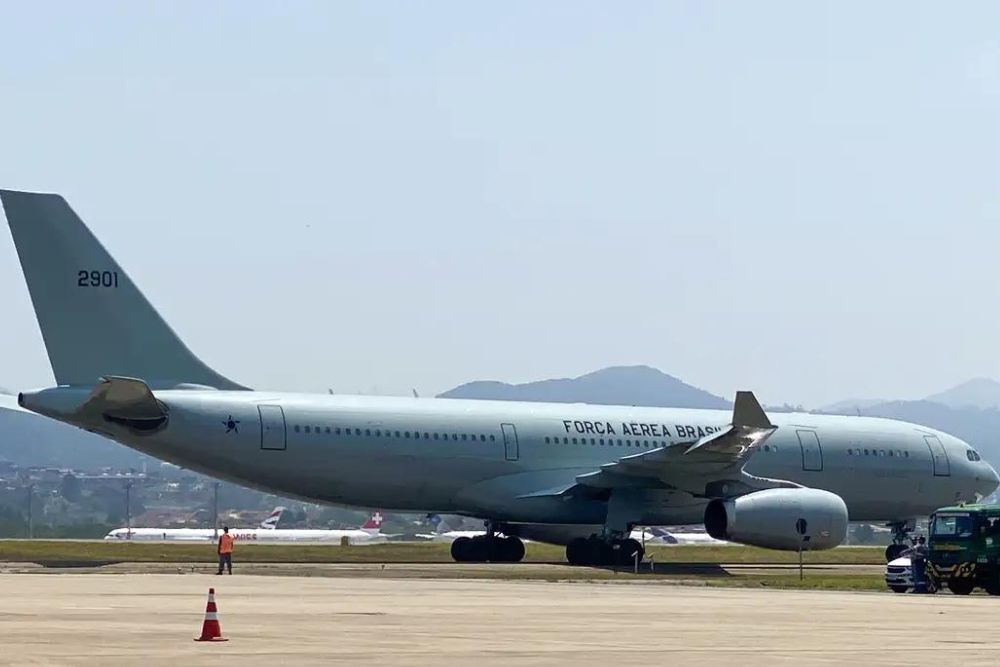 Aeronave da FAB chega em Beirute para segundo voo de repatria&ccedil;&atilde;o de brasileiros