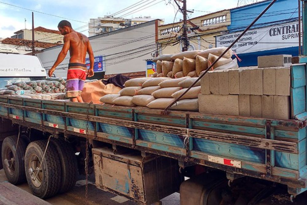 Pre&ccedil;os da constru&ccedil;&atilde;o variam 0,35% com desacelera&ccedil;&atilde;o nos materiais e m&atilde;o de obra, aponta IBGE