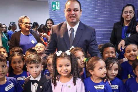 No Dia das Crianças, Roberto Cidade destaca Leis de sua autoria que fortalecem e garantem direitos para crianças e adolescentes