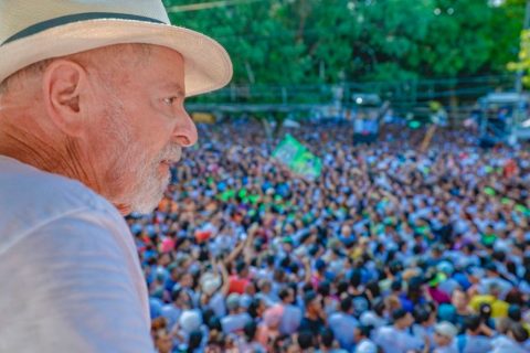 Lula participa da procissão do Círio de Nazaré em Belém