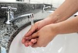 Saúde destaca importância da lavagem das mãos para prevenir doenças e infecções
