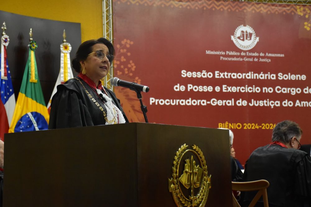 Leda Mara toma posse como Procuradora-Geral de Justi&ccedil;a do MPAM