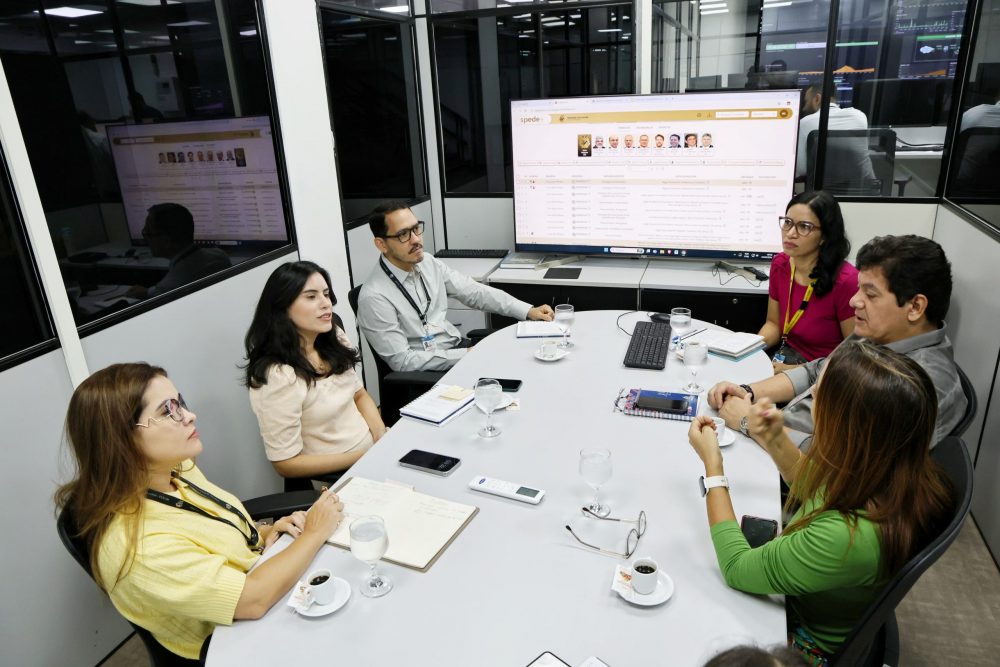 Na semana do aniversário de 74 anos, TCE-AM lança novo Sistema de Julgamento Eletrônico 3.0 Na semana do aniversário de 74 anos, TCE-AM lança novo Sistema de Julgamento Eletrônico 3.0