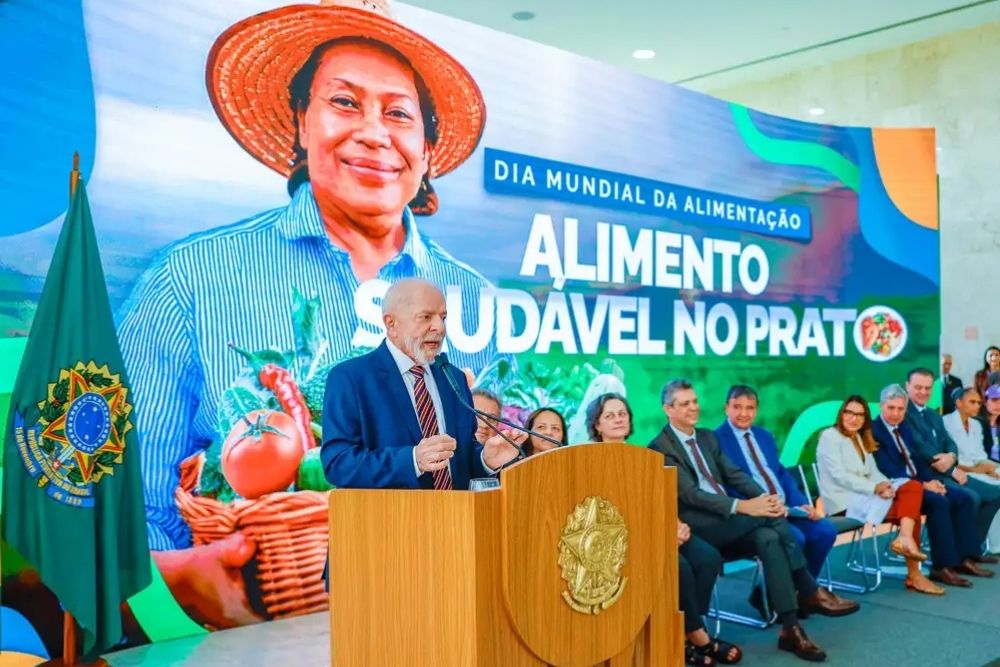 Lula lança programa de R$ 1 bilhão para produção e compra de arroz Lula lança programa de R$ 1 bilhão para produção e compra de arroz