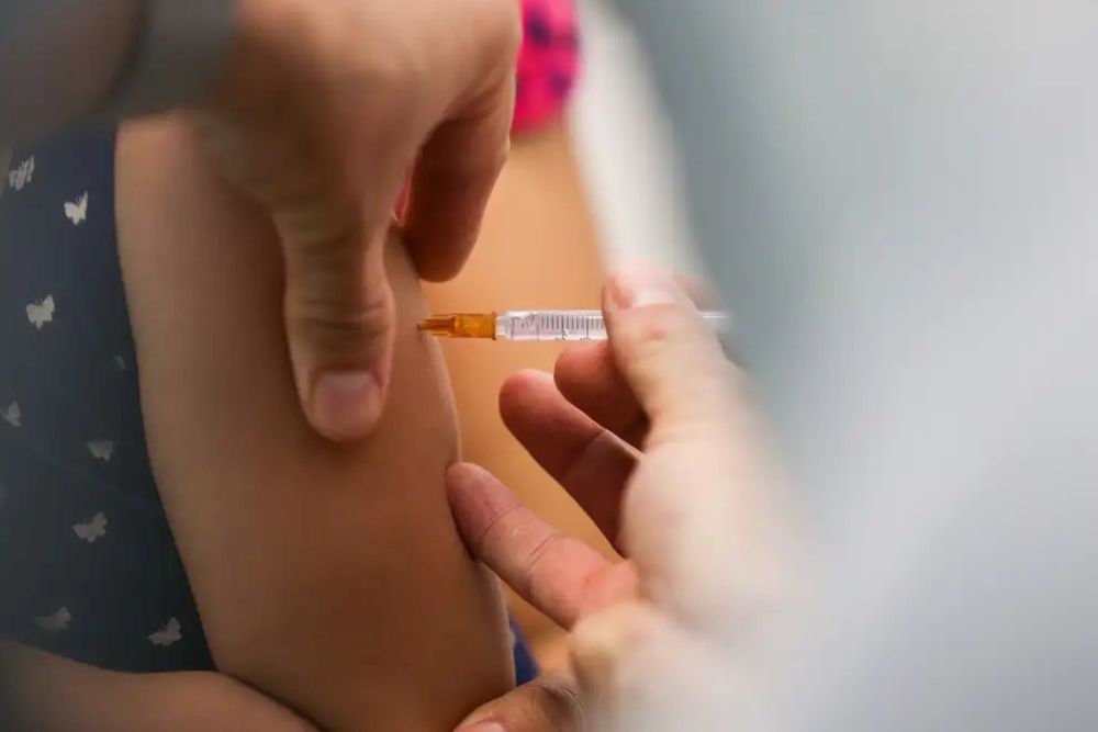 Multivacinação não oferece risco e aumenta imunidade coletiva