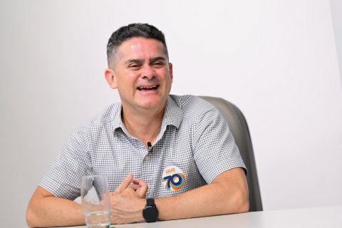 David Almeida abre 6,3 pontos de vantagem sobre Alberto Neto e mantém liderança no segundo turno, aponta Eficaz