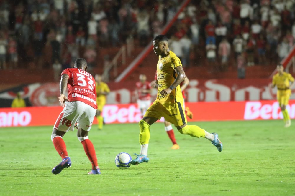 Série B: Fora de casa, Amazonas FC sofre revés para o Vila Nova e fica estacionado na 11ª posição Série B: Fora de casa, Amazonas FC sofre revés para o Vila Nova e fica estacionado na 11ª posição