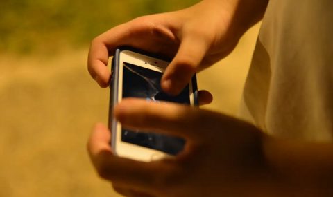 Nove a cada dez brasileiros têm acesso à internet em casa