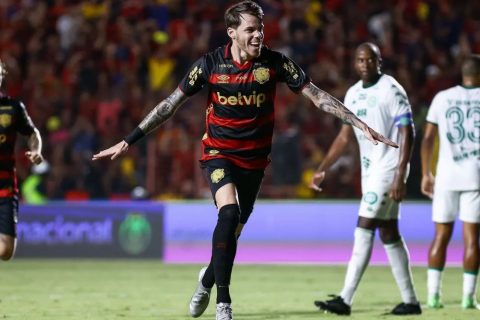 Sport goleia Guarani por 4 a 0 e cola no Santos na liderança da Série B