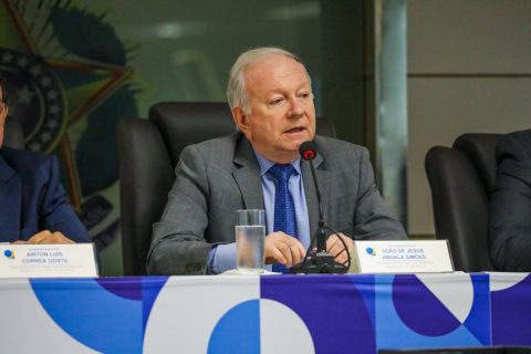 Domingo será o dia dos partidos e candidatos silenciarem para o eleitor falar, diz presidente do TRE-AM