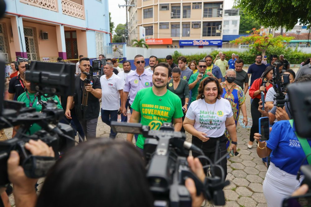 Candidatos da chapa Ordem e Progresso votam em Manaus e falam sobre confiança no resultado das eleições Candidatos da chapa Ordem e Progresso votam em Manaus e falam sobre confiança no resultado das eleições