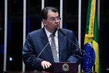 STF arquiva processo contra Eduardo Braga e Renan Calheiros, no caso Hypermarcas