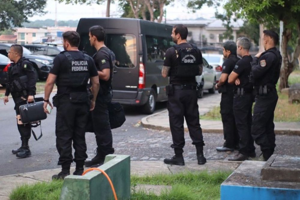PF cumpre mandados contra grupo que provocou queimadas na Amaz&ocirc;nia