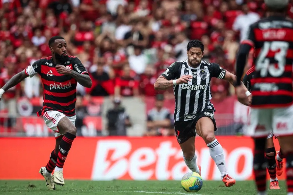 Flamengo e Galo decidem título da Copa do Brasil neste domingo em MG Flamengo e Galo decidem título da Copa do Brasil neste domingo em MG