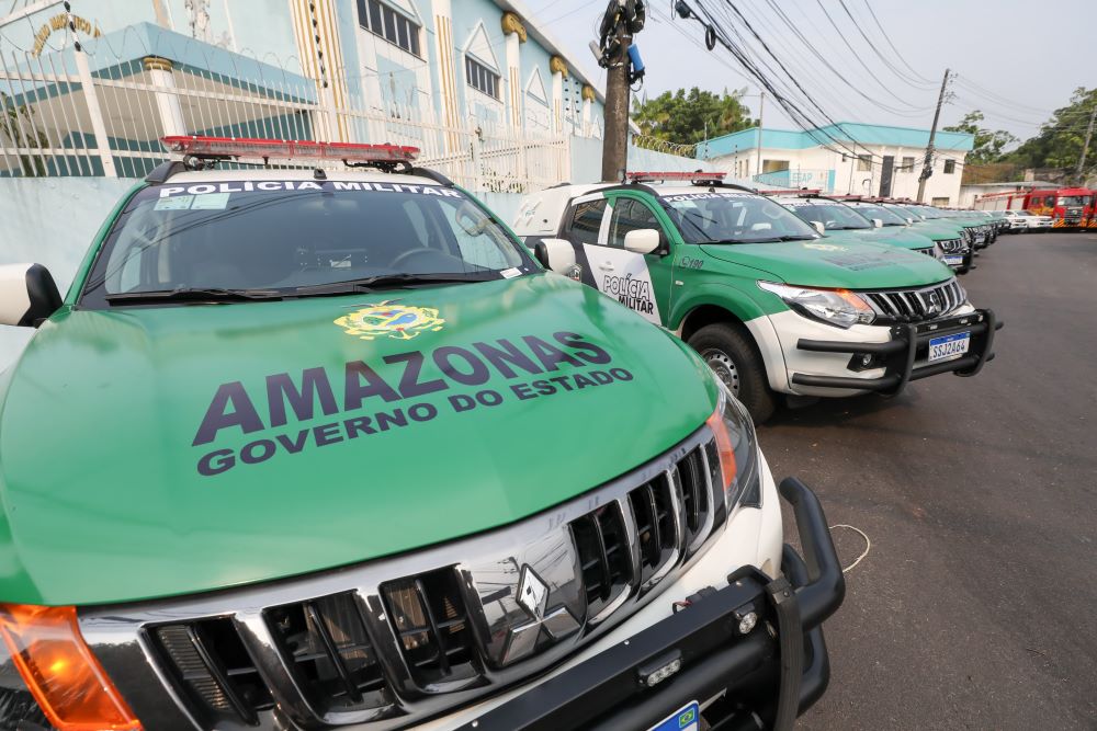 Sargento da PM é baleado durante tentativa de assalto no bairro Cidade Nova Sargento da PM é baleado durante tentativa de assalto no bairro Cidade Nova