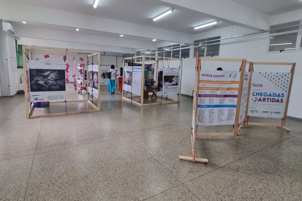 Tabatinga recebe exposição 'Chegadas e Partidas' Tabatinga recebe exposição 'Chegadas e Partidas'