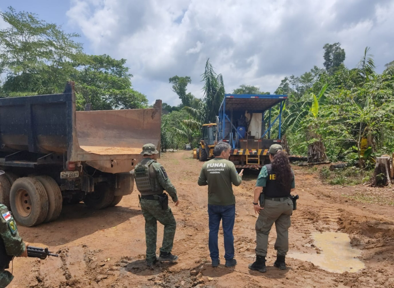 Operação Ibirá III: fiscalização identifica desmatamentos e impõe R$ 764 mil em multas no Amazonas Operação Ibirá III: fiscalização identifica desmatamentos e impõe R$ 764 mil em multas no Amazonas