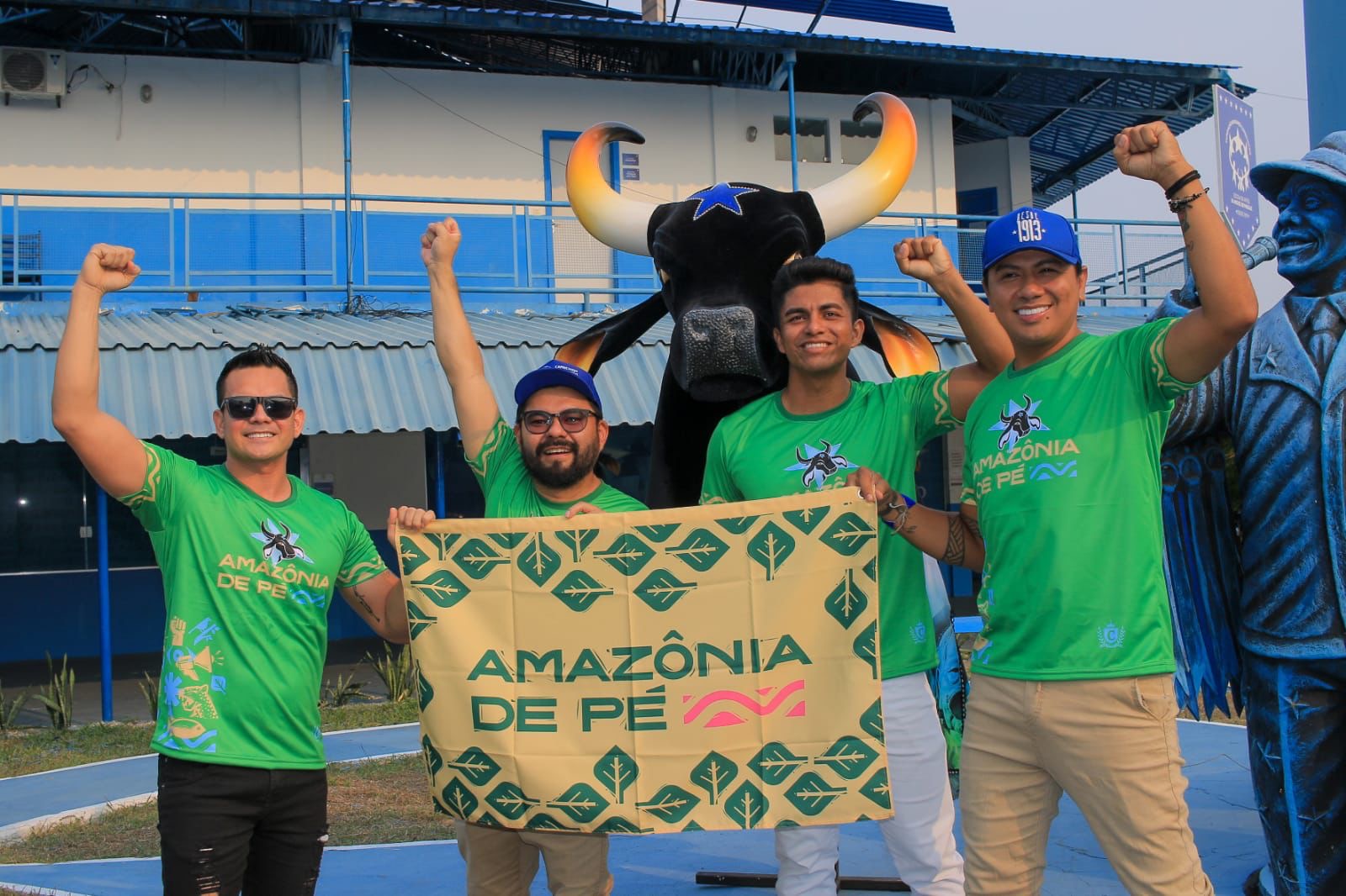Em defesa dos povos e das florestas, Caprichoso mobiliza nação azulada para Movimento Amazônia de Pé Em defesa dos povos e das florestas, Caprichoso mobiliza nação azulada para Movimento Amazônia de Pé