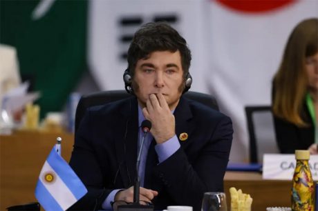 Partido de Milei vence eleições legislativas na Argentina