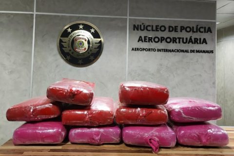 PF prende duas pessoas com 22 kg de maconha no aeroporto de Manaus