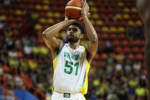 Brasil derrota Uruguai no basquete e garante presença na Americup 2025